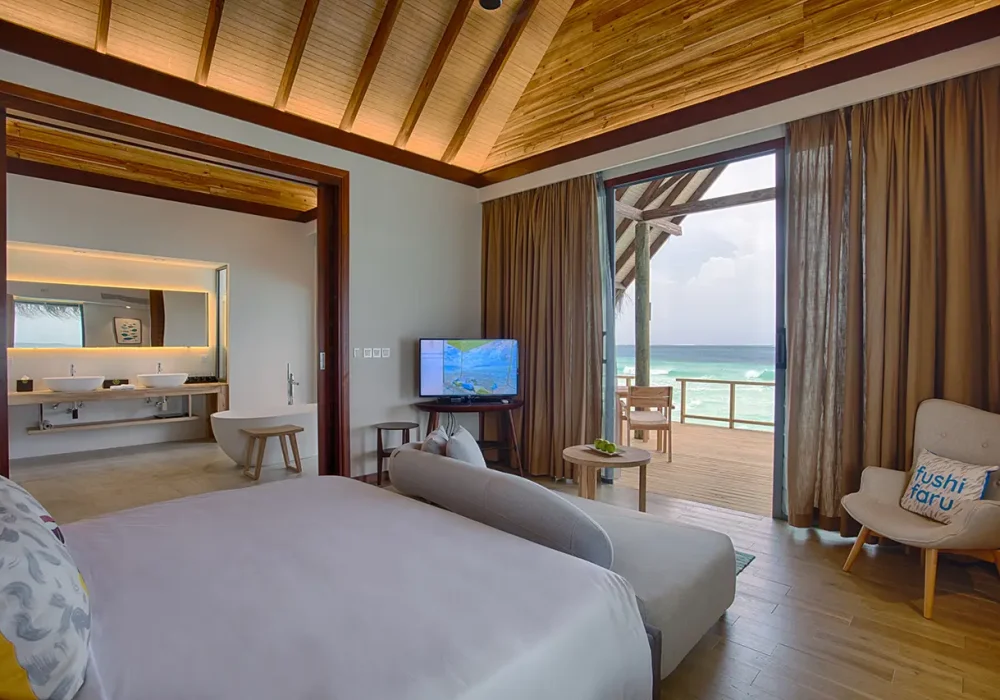 Jacuzzi-Water-Villa-5